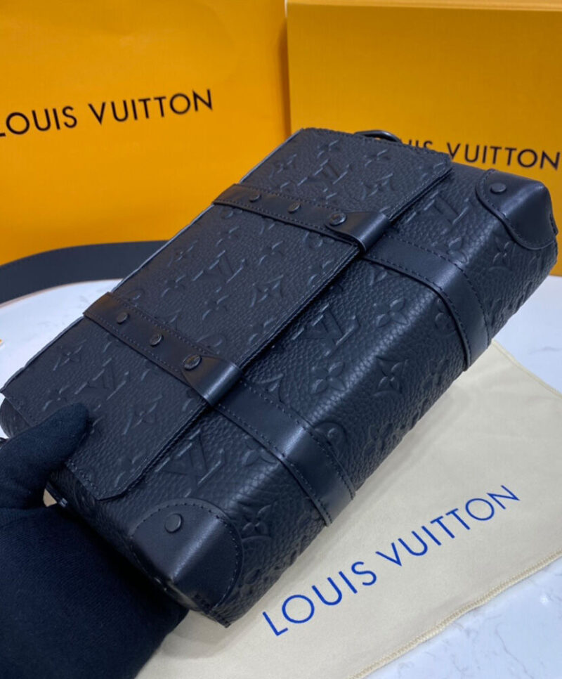 Louis Vuitton Trunk Messenger M57726 Black